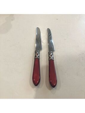 Bugatti for Vietri Aladdin replacement knives (2) red Italian flatware dining